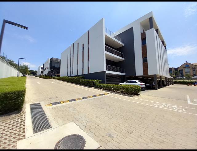 199M² OFFICE TO LET IN BRYANSTON